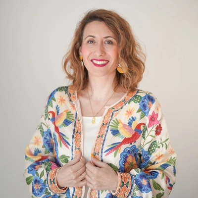 Tamara Caja cuadrado 400